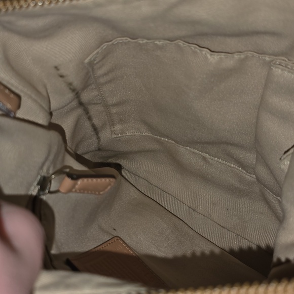 Vintage Rare Coach Slim Duffle Style Bleeker Crossbody Tan Gold Hardware 10398 - Picture 11 of 11